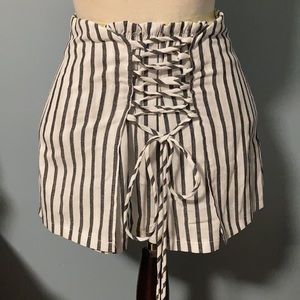 Seek the Label Striped Lace-Up Skort small